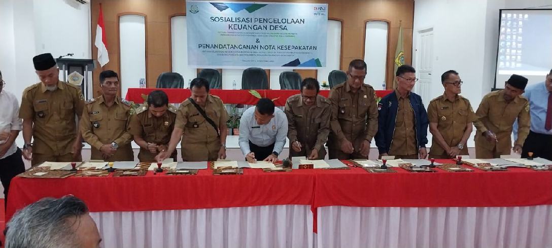 Kajari Karimun Sosialisasikan Pengelolaan Keuangan Desa Dan Teken MoU Kesepakatan