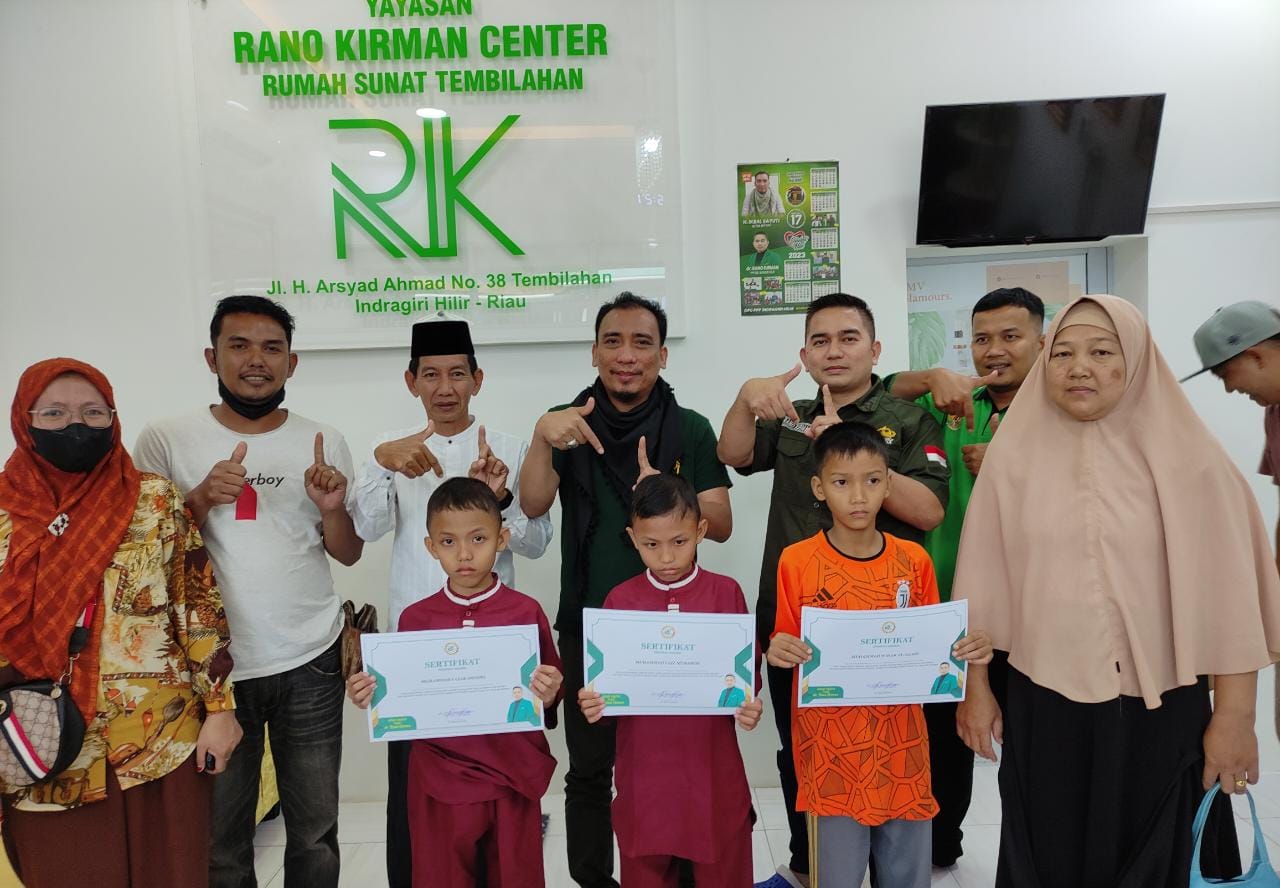 Sambangi klinik RK Center, H Ikbal Sayuti Kagum dengan dr Rano Kirman Mudah-mudahan Apa yang Diharapkan Terkabul 