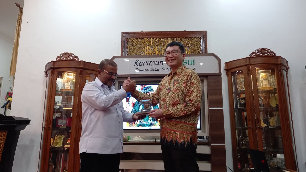 Bupati Karimun Terima Kunjungan Kerja Konjen Singapura Untuk Batam di Rumah Dinasnya