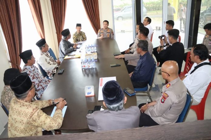 Kapolres bertemu dengan FKUB