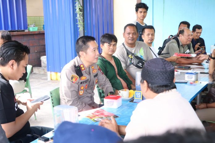 Kapolres ngopi dengan wartawan
