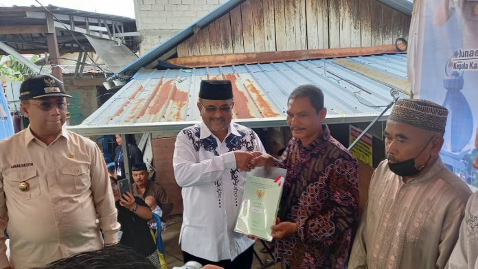 Bupati serahkan Sertifikat tanah