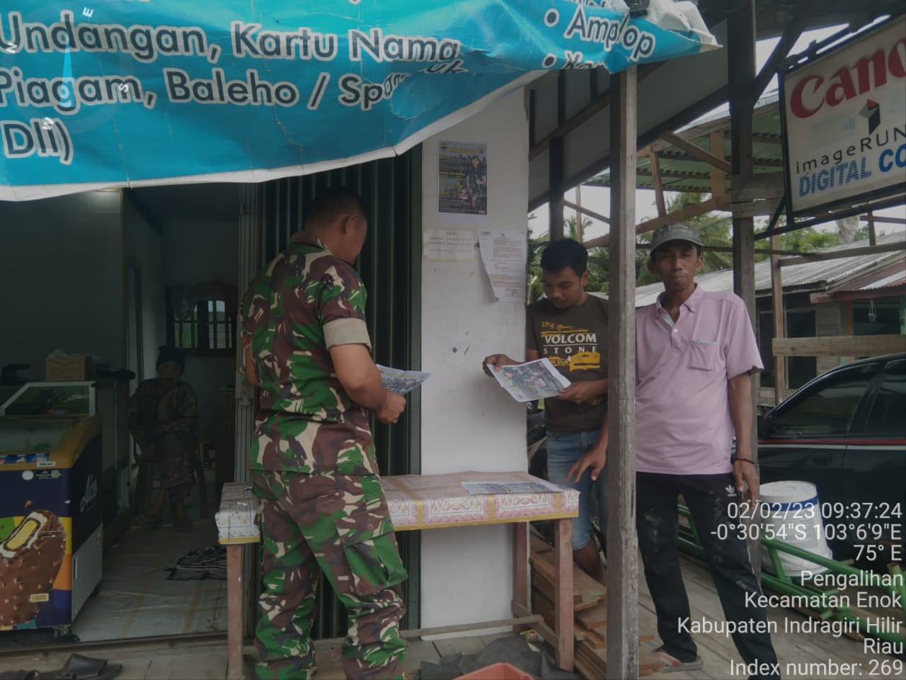 Babinsa Desa Pengalihan Sertu HM Sibarani Laksanakan Komsos Sosialisasi Komcad