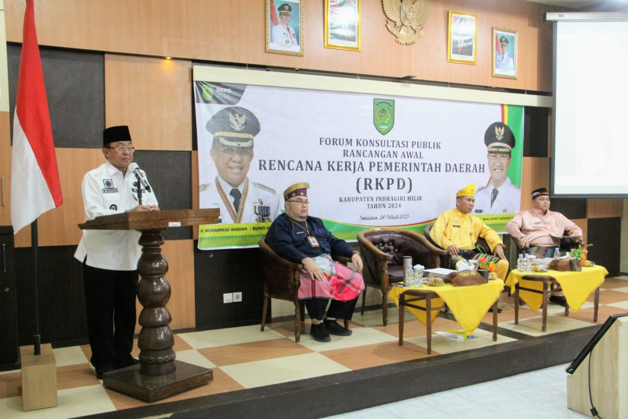 Buka Forum Konsultasi Publik RKPD 2024, Bupati HM Wardan Sampaikan 6 Arah Kebijakan Pembangunan Inhil 