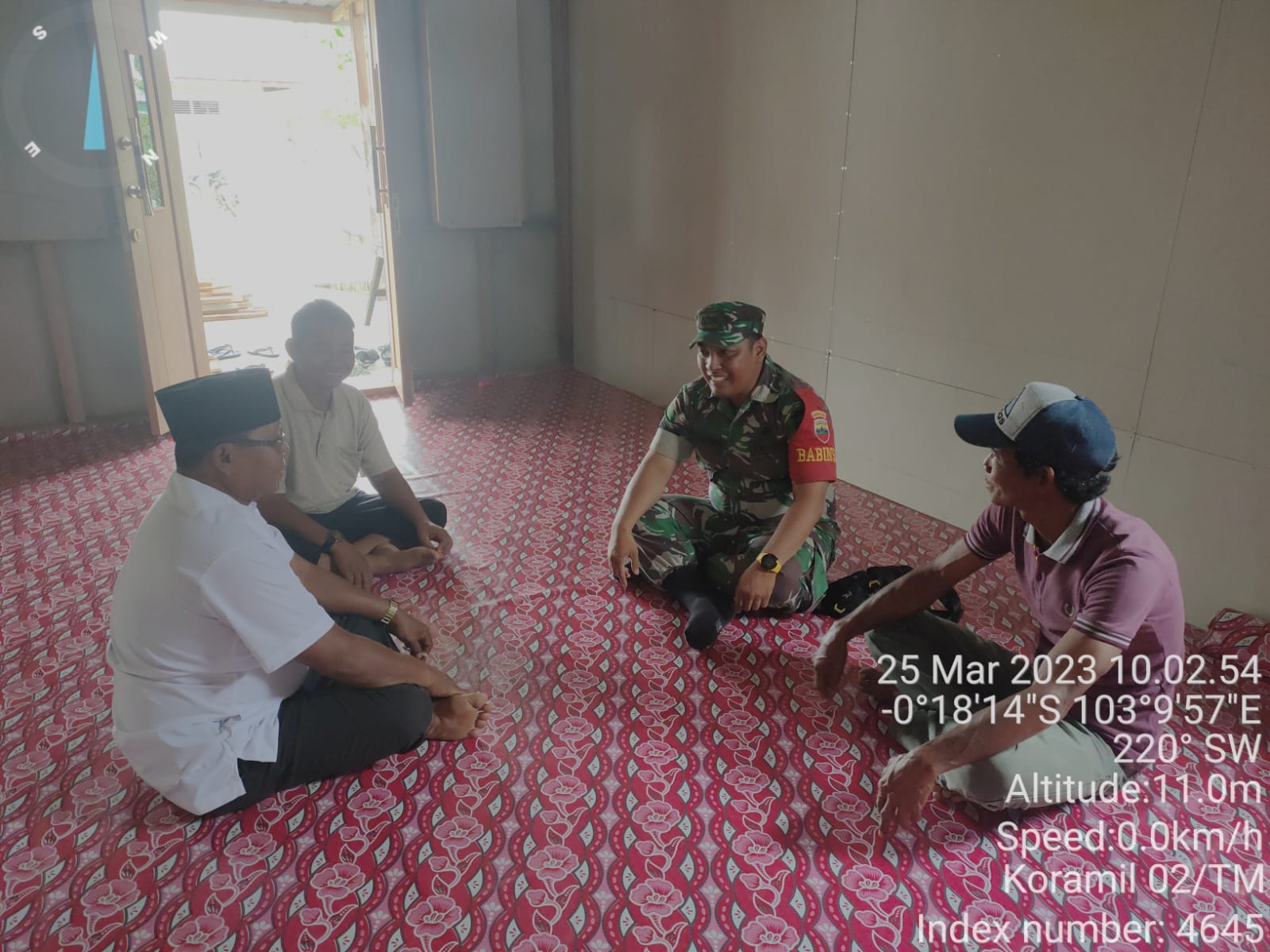 Serma Boy Giat Komsos di Bulan Ramadhan, Ingatkan Warga Saling Menjaga Satu sama Lainnya dan Tingkatan Ibadah 