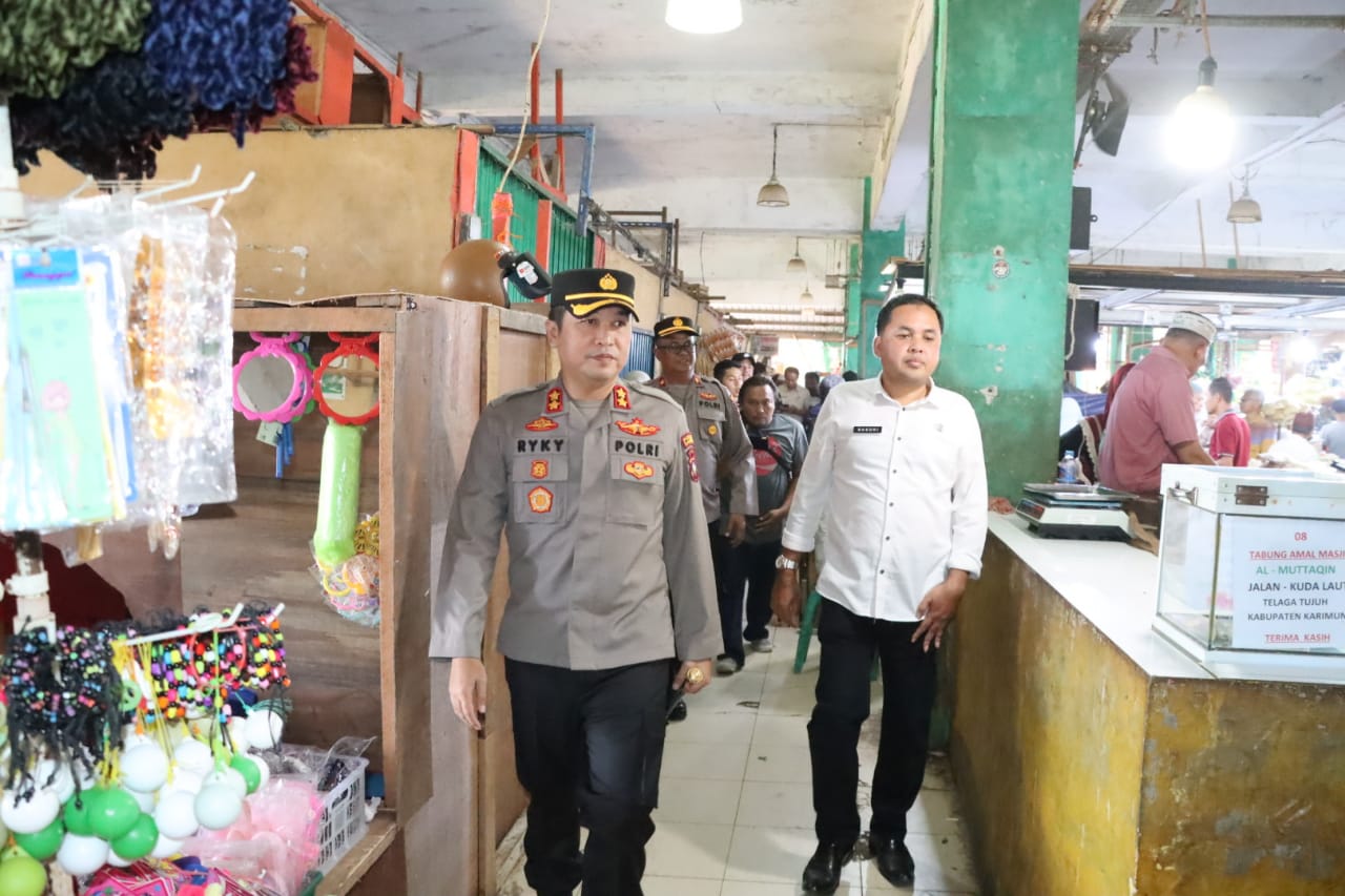 Kapolres Karimun Gelar Sidak di Pasar Puan Maimun