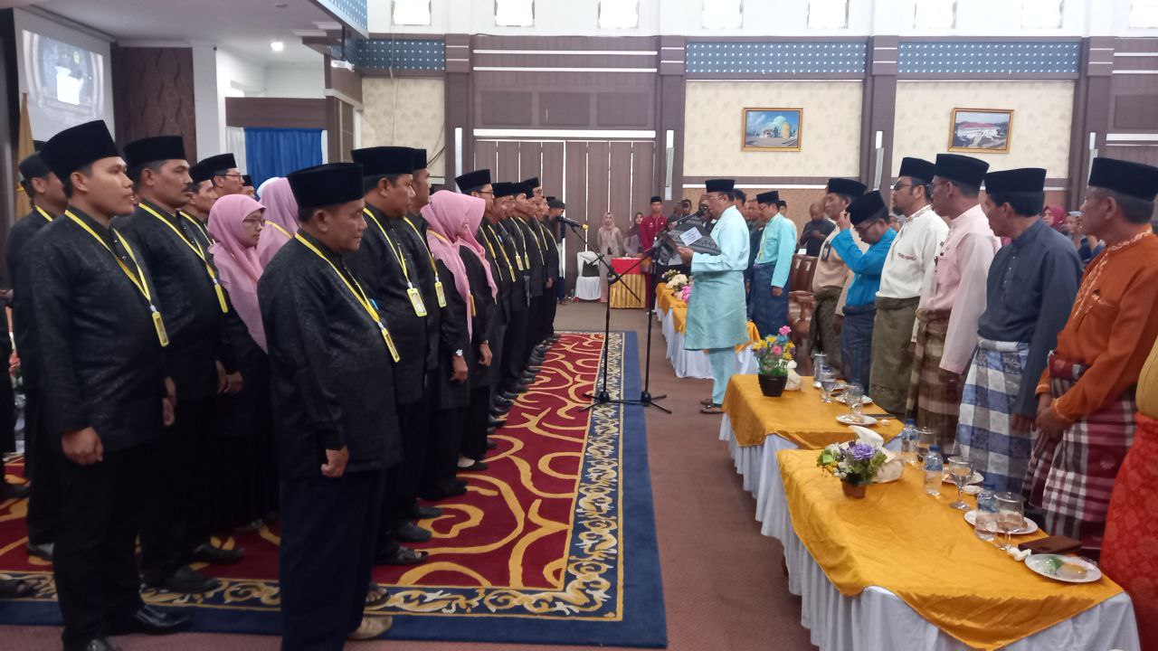 Wabup Lantik Dewan Hakim STQH Kabupaten Karimun ke XV