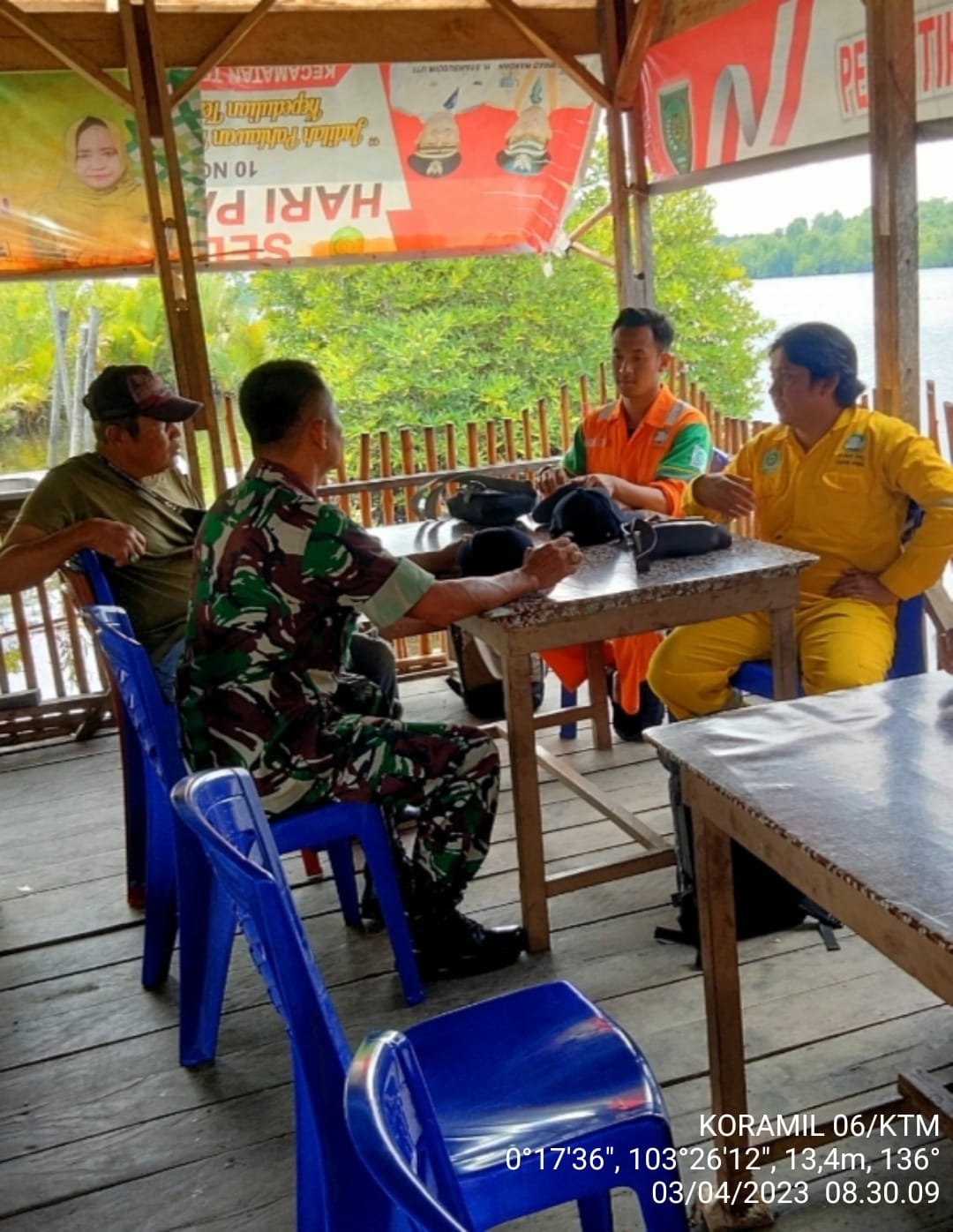 Ciptakan Kedekatan, Babinsa Koramil 06/KTM Serda Rudi Hartono Laksanakan Giat Komsos dengan Warga Binaan 