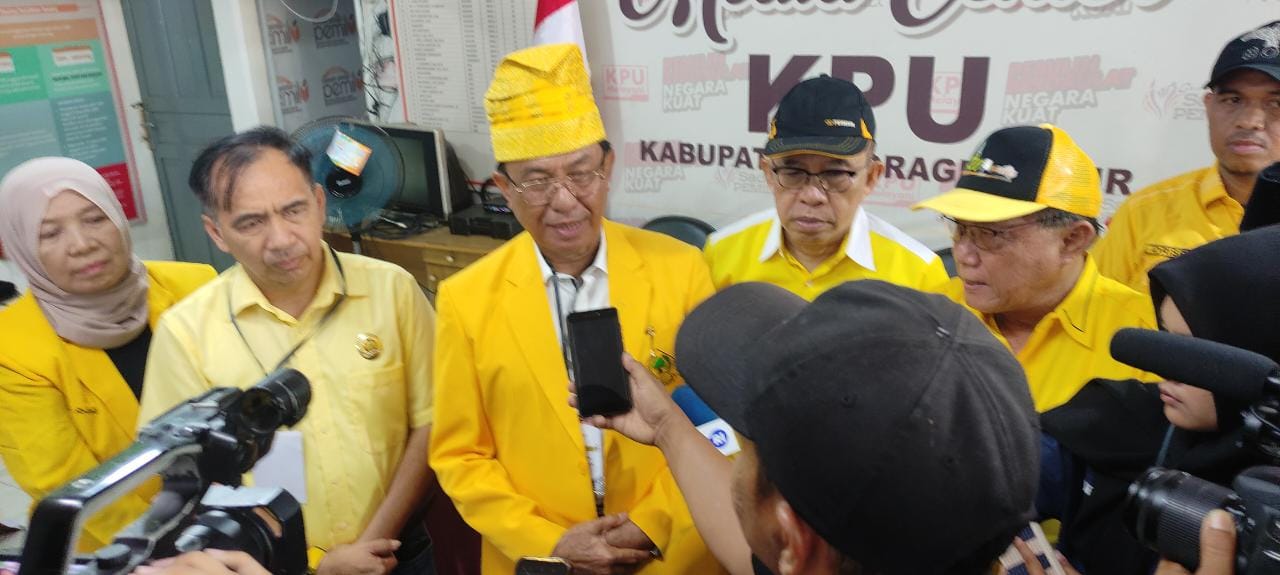 Daftarkan Berkas Bacaleg ke KPU, Golkar Inhil Optimis Menjadi Partai Pemenang 