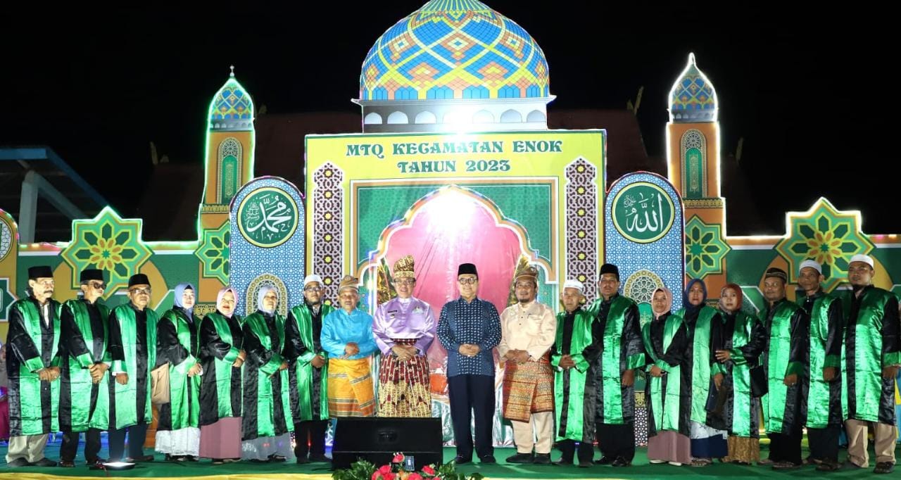 Buka Secara Resmi MTQ Tingkat Kecamatan Enok, Bupati Inhil Harapkan Masyarakat Semakin Mencintai Al-Qur’an 