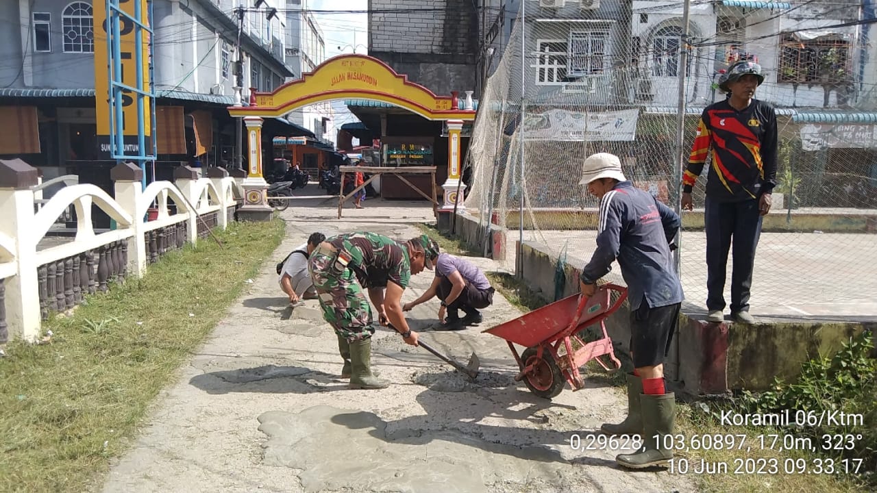 Jalin Sinergitas, Personil Koramil 06/KTM Ikuti Goro Rangka HUT Bhayangkara ke-77 Bersama Polsek Kateman 