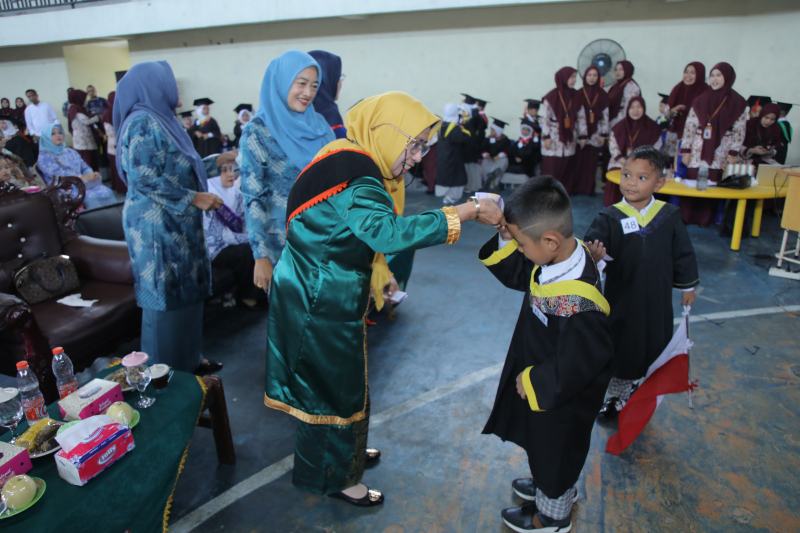 Bunda Paud Ikuti Kegiatan Pelepasan TK S Darusalam Islamic School