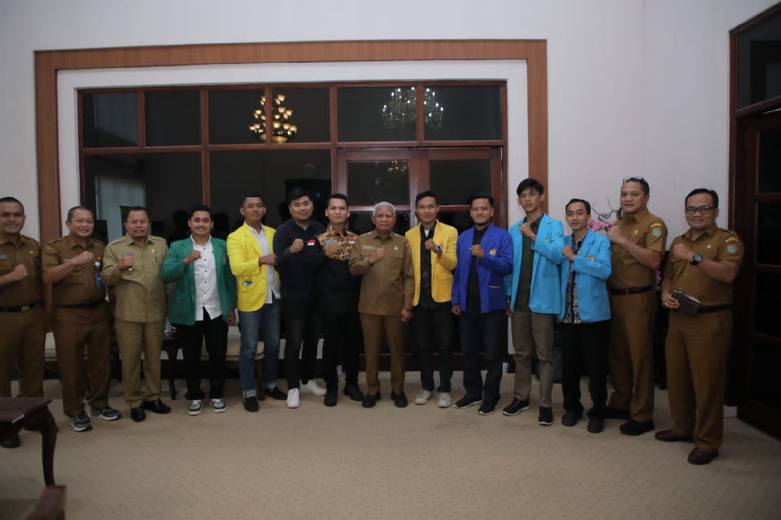 Bupati Terima Audiensi BEM se-Kabupaten Asahan Bupati Terima Audiensi BEM se-Kabupaten Asahan