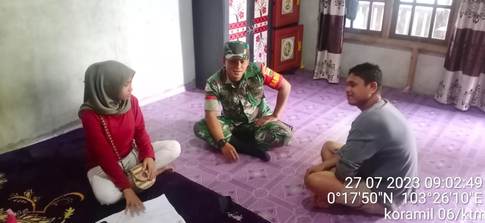 Praka Fiki Eka Putra Babinsa Koramil 06/KTM Laksanakan Komsos dengan Warga Binaan di Wilayah Binaan 
