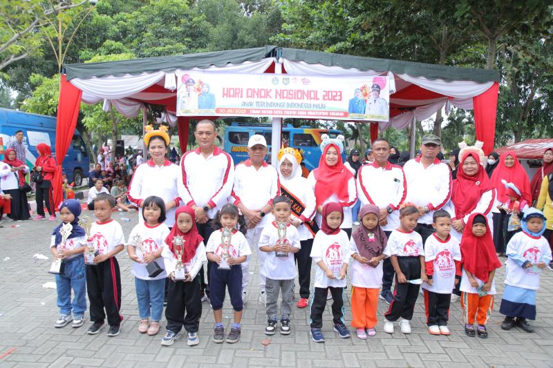 Anak Sebuah Harapan dan Masa Depan Bangsa, Ucap Bupati Asahan Saat Hari Anak Nasional 2023 Anak Sebuah Harapan dan Masa Depan Bangsa, Ucap Bupati Asahan Saat Hari Anak Nasional 2023