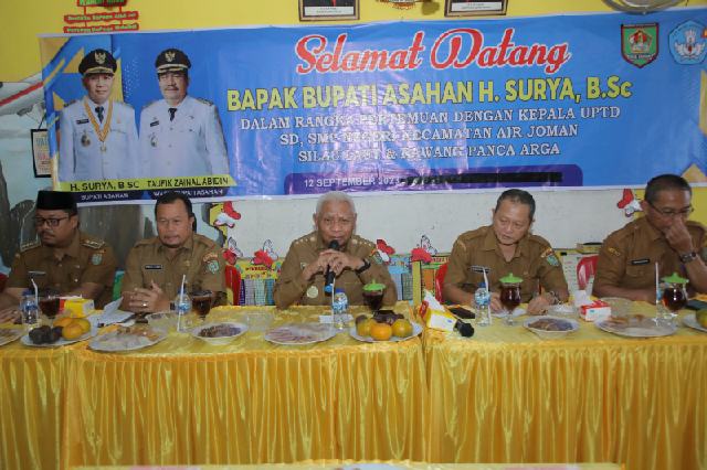 Bupati Asahan Ikuti Pertemuan Dengan Kepala Sekolah UPTD SD, SMP Negeri di Kecamatan Air Joman