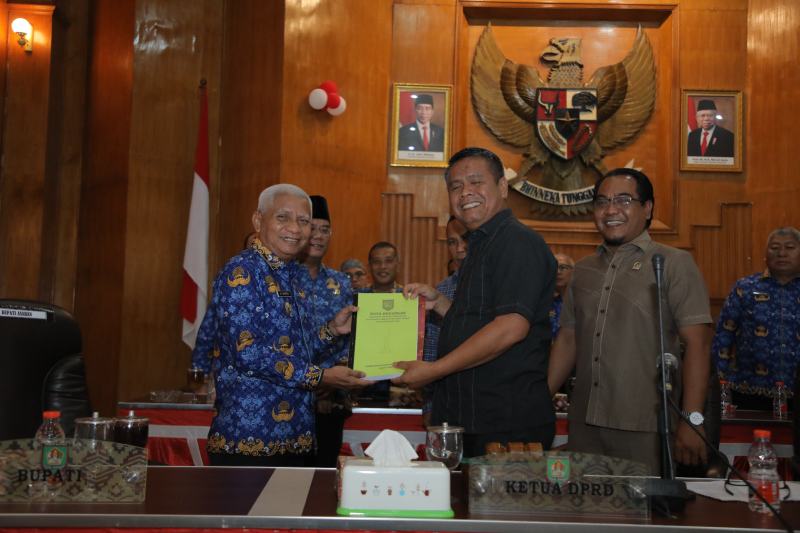 Bupati Asahan Sampaikan Nota Keuangan dan Rancangan Peraturan Daerah Tentang Perubahan APBD Kabupaten Asahan Tahun Anggaran 2023