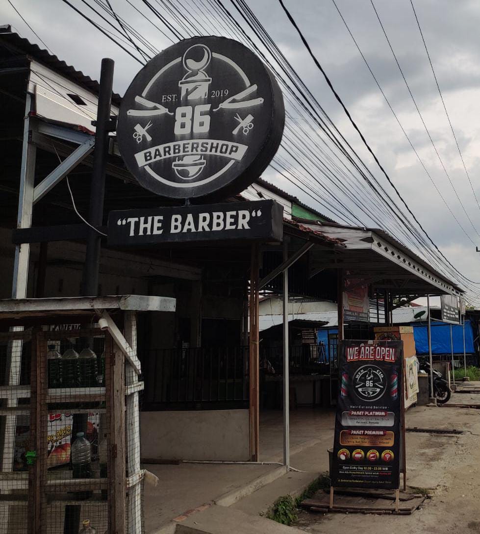 Mau Cukur Kekinian dan Fasilitas yang Top, Datang Aja ke Wencio Barbershop 86 Jalan Soebrantas 