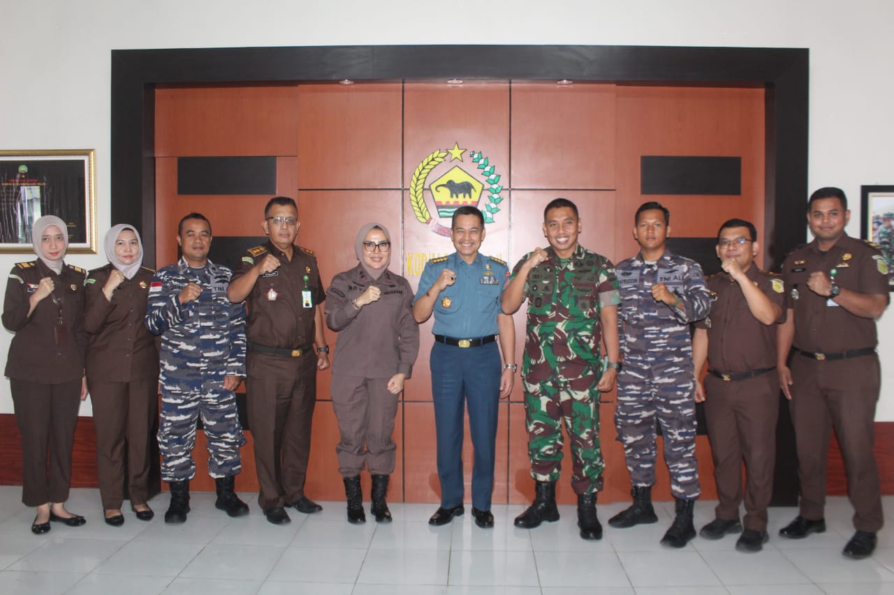 Terima Kunjungan Kolonel Laut Faisol, Dandim 0314/Inhil Dukung Tugas Aspidmil Kejati Riau Terima Kunjungan Kolonel Laut Faisol, Dandim 0314/Inhil Dukung Tugas Aspidmil Kejati Riau