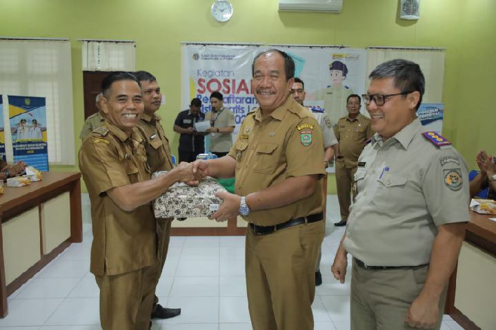 Wakil Bupati Asahan Ikuti Sosialisasi PTSL Tahun 2023 Wakil Bupati Asahan Ikuti Sosialisasi PTSL Tahun 2023