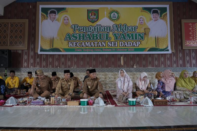 Bupati Asahan Ikuti Pengajian Akbar Ashabul Yamin Kecamatan Sei Dadap