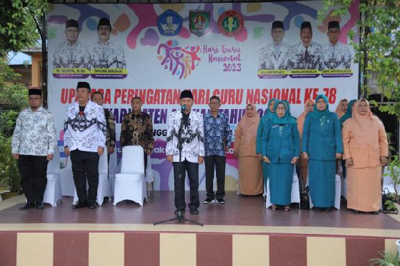 Bupati Asahan Pimpin Upacara Peringatan Hari Guru Nasional Ke 78 Tahun 2023