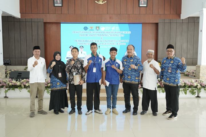 Wakil Bupati Asahan Tutup pelatihan berbasis kompetensi Tailor Made Training tahun 2023