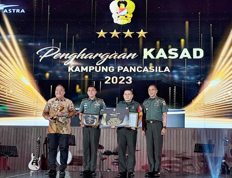 Wakil Bupati Asahan Terima Penghargaan KASAD Kampung Pancasila 2023