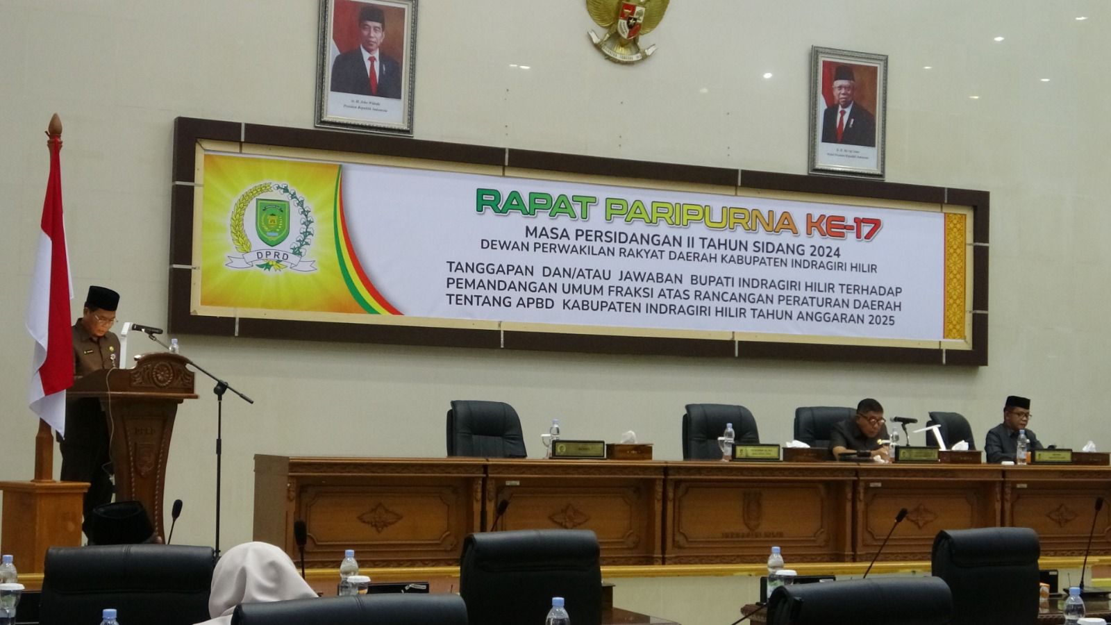 Tanggapan Pj Bupati Inhil Terhadap Pandangan Fraksi DPRD dalam Rapat Paripurna APBD 2025
