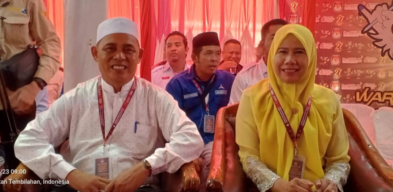 Paslon Haji Herman-Yuliantini Datang Lebih Awal Cabut Nomor Urut di KPUD Inhil 