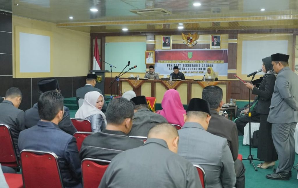 Prosesi Pelantikan Drs Tantawi Jauhari Sebagai Penjabat Pj Sekda di Gedung Bupati Inhil Lantai 5