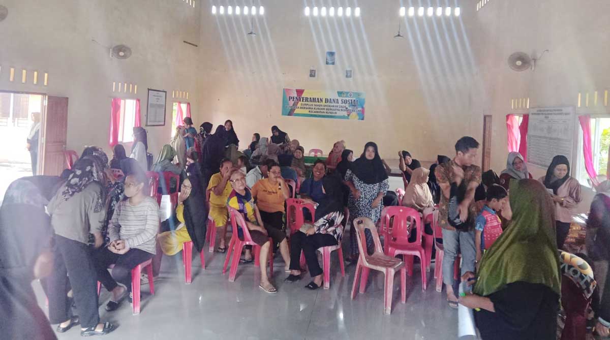 Para penerima manfaat BUMDesma Kundur