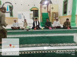 Pjs Danramil 10/Plg Serma Sugianto Hadiri Malam Peringatan Nuzulul Qur’an di Masjid Al-Mujahidin