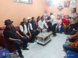 Kunjungan PT. Alfinky Multi Berkat, ke rumah Ketua RW 16 di Baloi Kolam RT 03