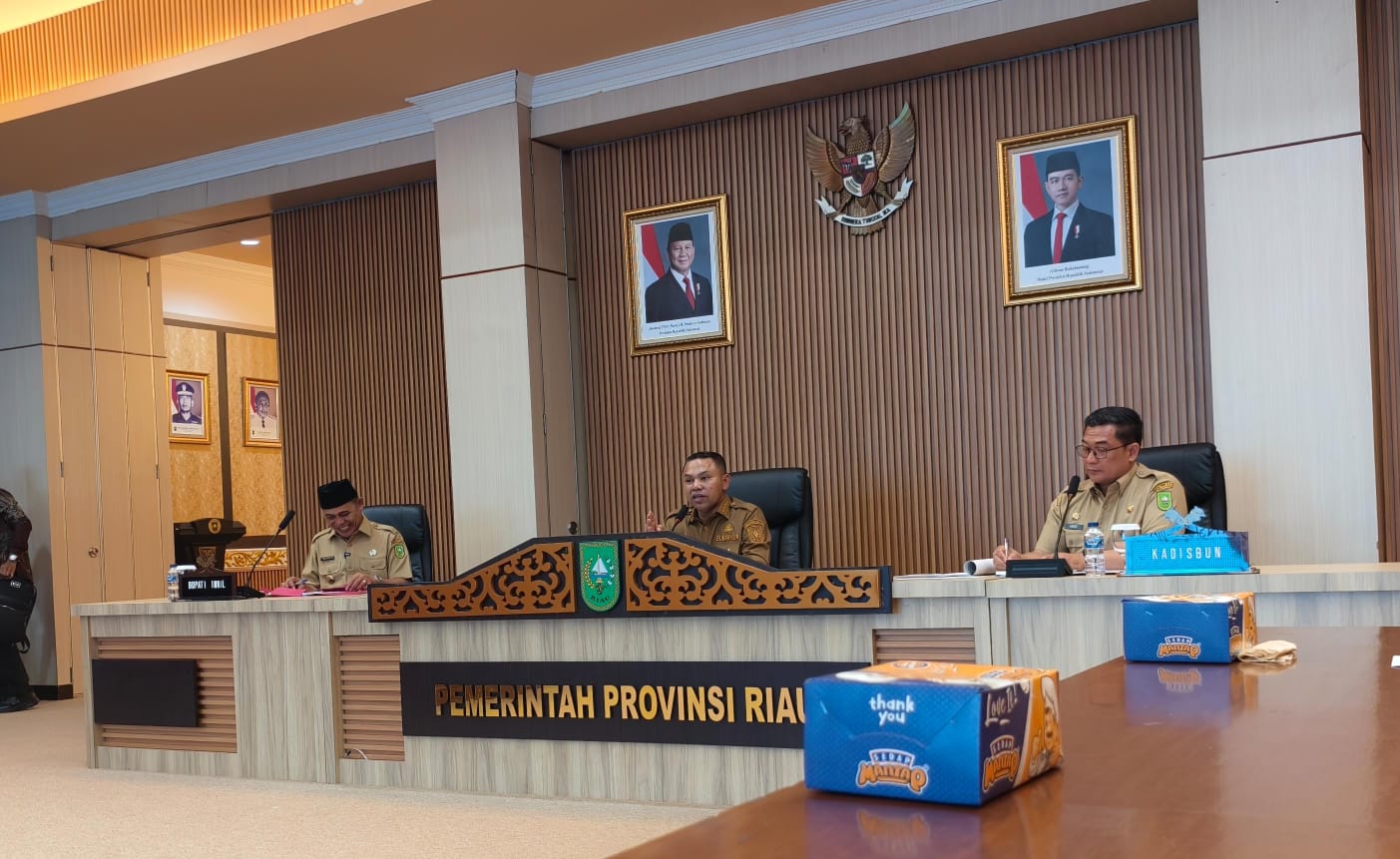 Gubri Dan Bupati Inhil Sepakat Akan Bentuk Tim Tata Kelola Perkebunan Kelapa