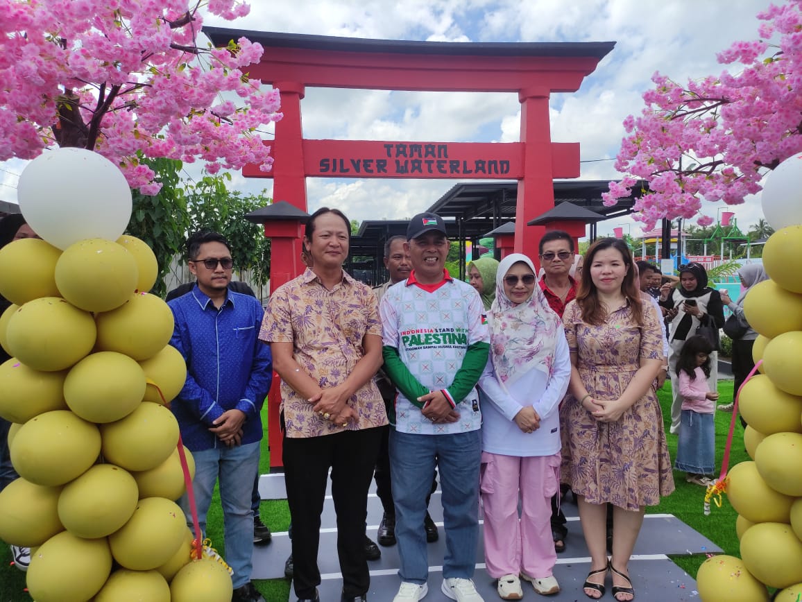 Taman Bunga Sakura, Menjadi Daya Tarik Pengunjung di Silver Water Land