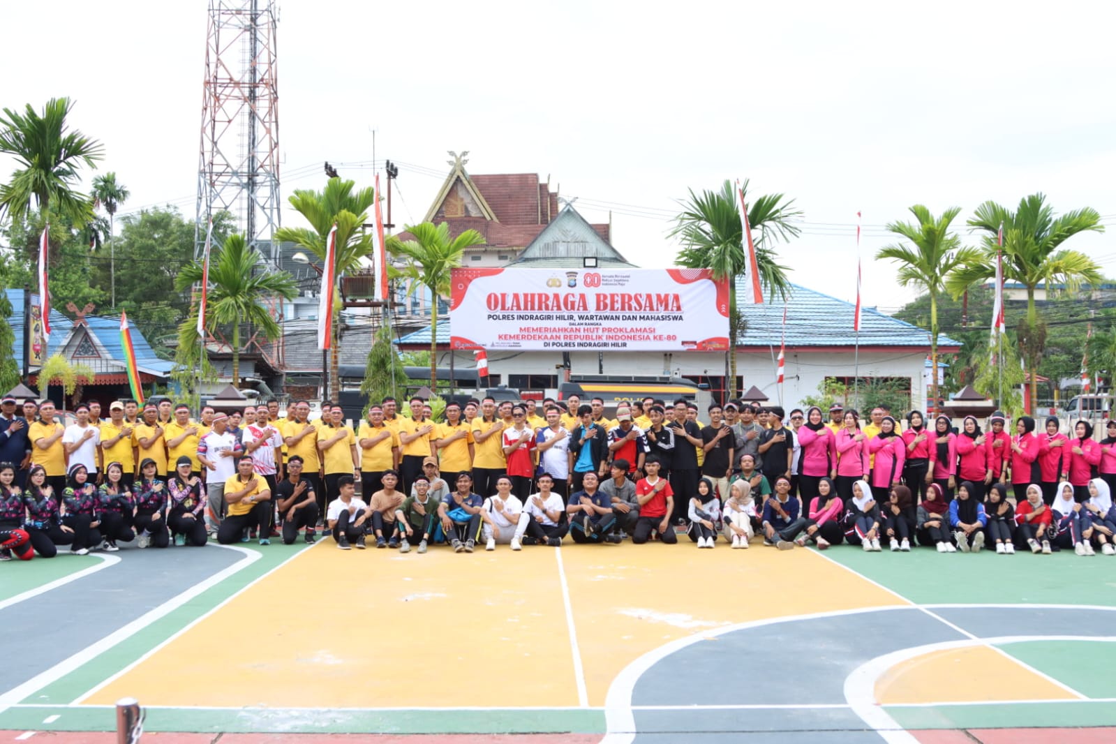 Rayakan HUT ke-80 RI, Polres Inhil Gelar Olahraga hingga Ngopi Bareng Wartawan dan Mahasiswa