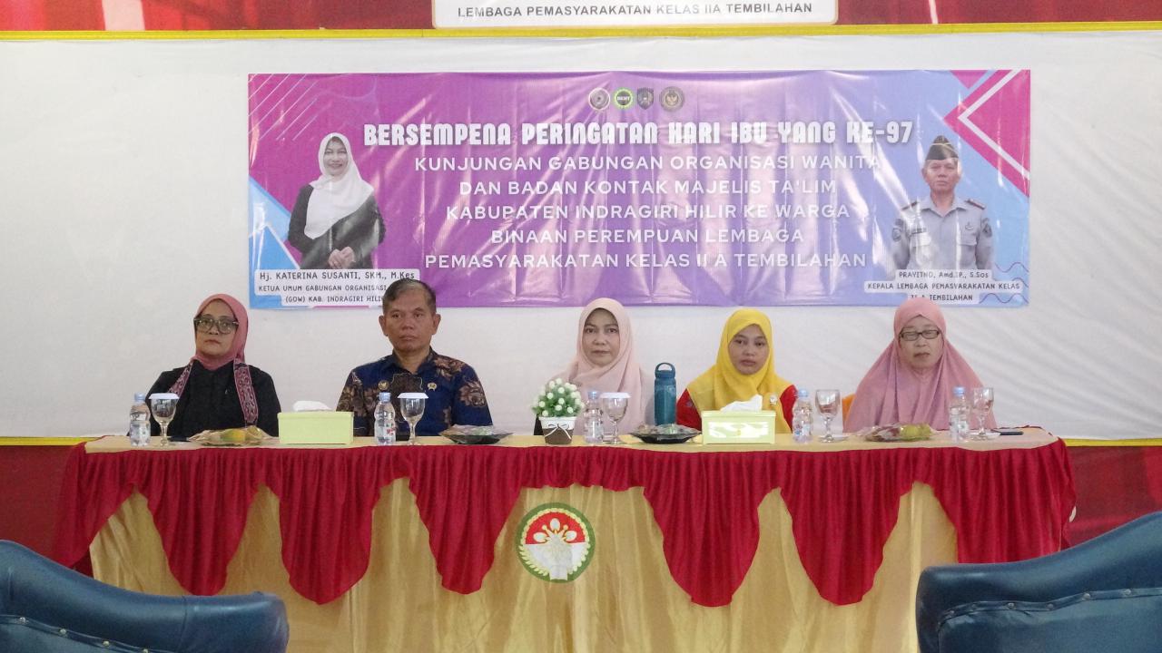 GOW Inhil Sambangi Warga Binaan Perempuan Lapas Kelas II A Tembilahan