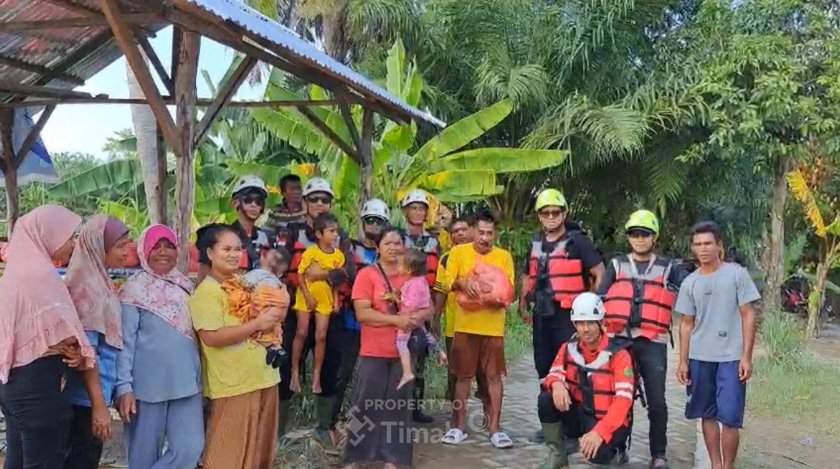 Tim ERG PT Timah Berikan Pelayanan Kesehatan dan Distribusikan Pangan bagi Warga Terdampak Banjir di Sumatera Utara