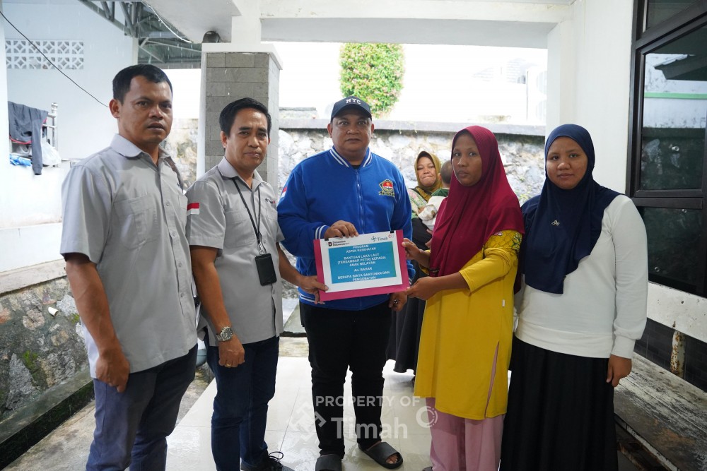 Ringankan Beban Keluarga, PT Timah Bantu Biaya Pengobatan Bahar, Anak Nelayan yang Alami Luka Bakar Saat Kecelakaan Laut