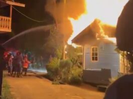 Petaka Malam Hari, Rumah Kayu Warga Ranai Dilalap Api